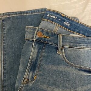 Old Navy Mid Rise Light Blue Straight Jeans size 10